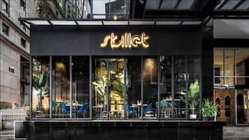 Ulkoruokailutilat