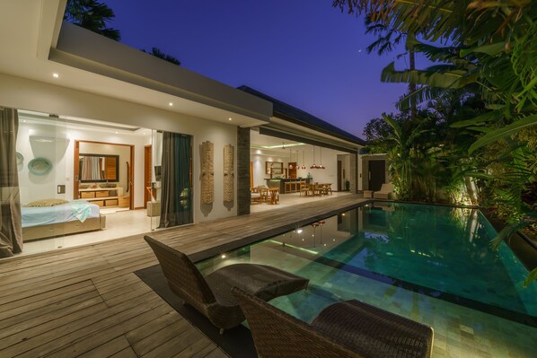 Exterior - Villa Cuatro (Seminyak)
