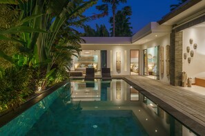 Exterior - Villa Cuatro (Seminyak)