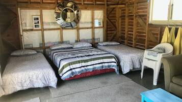 3 slaapkamers, een strijkplank/strijkijzer, gratis wifi