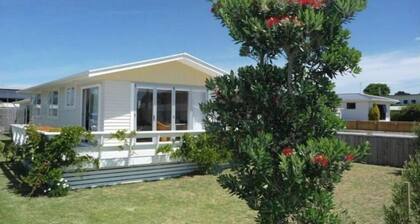 Central beach location
5minutes walk to beach, 10 mins walk to town