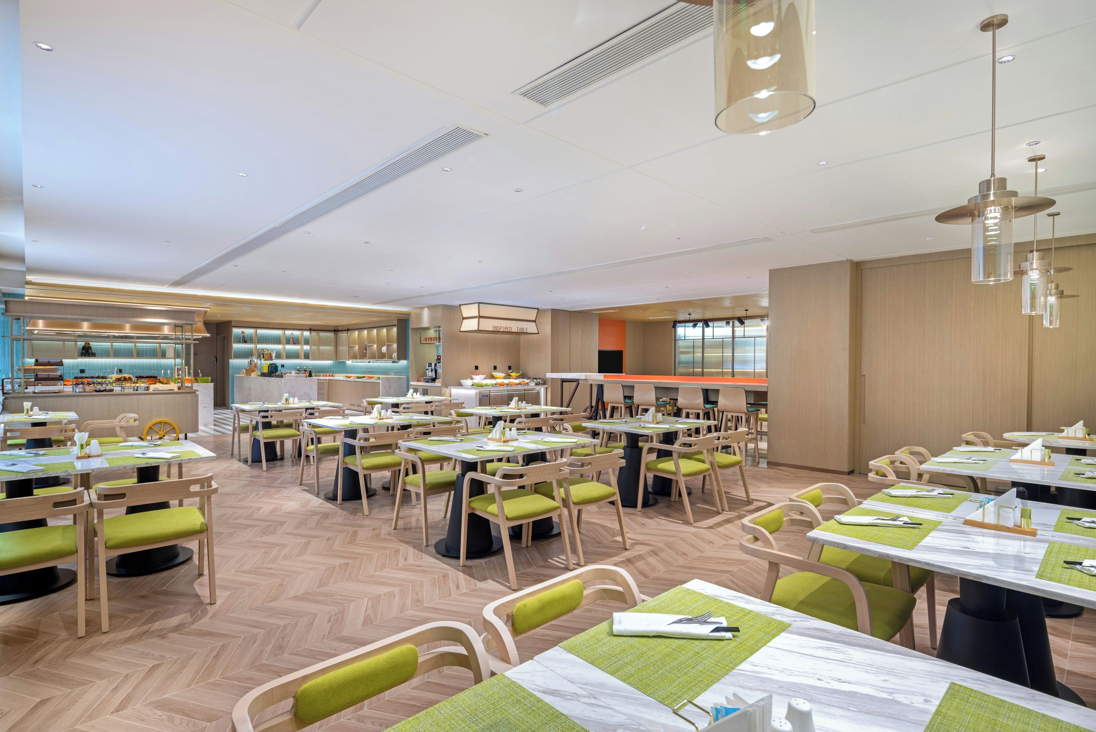 用餐