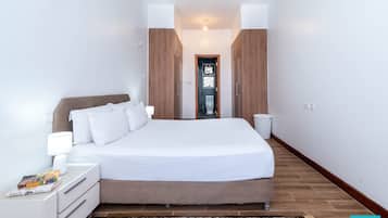 Business Room | Bathroom