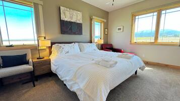 3 bedrooms, free WiFi, bed sheets