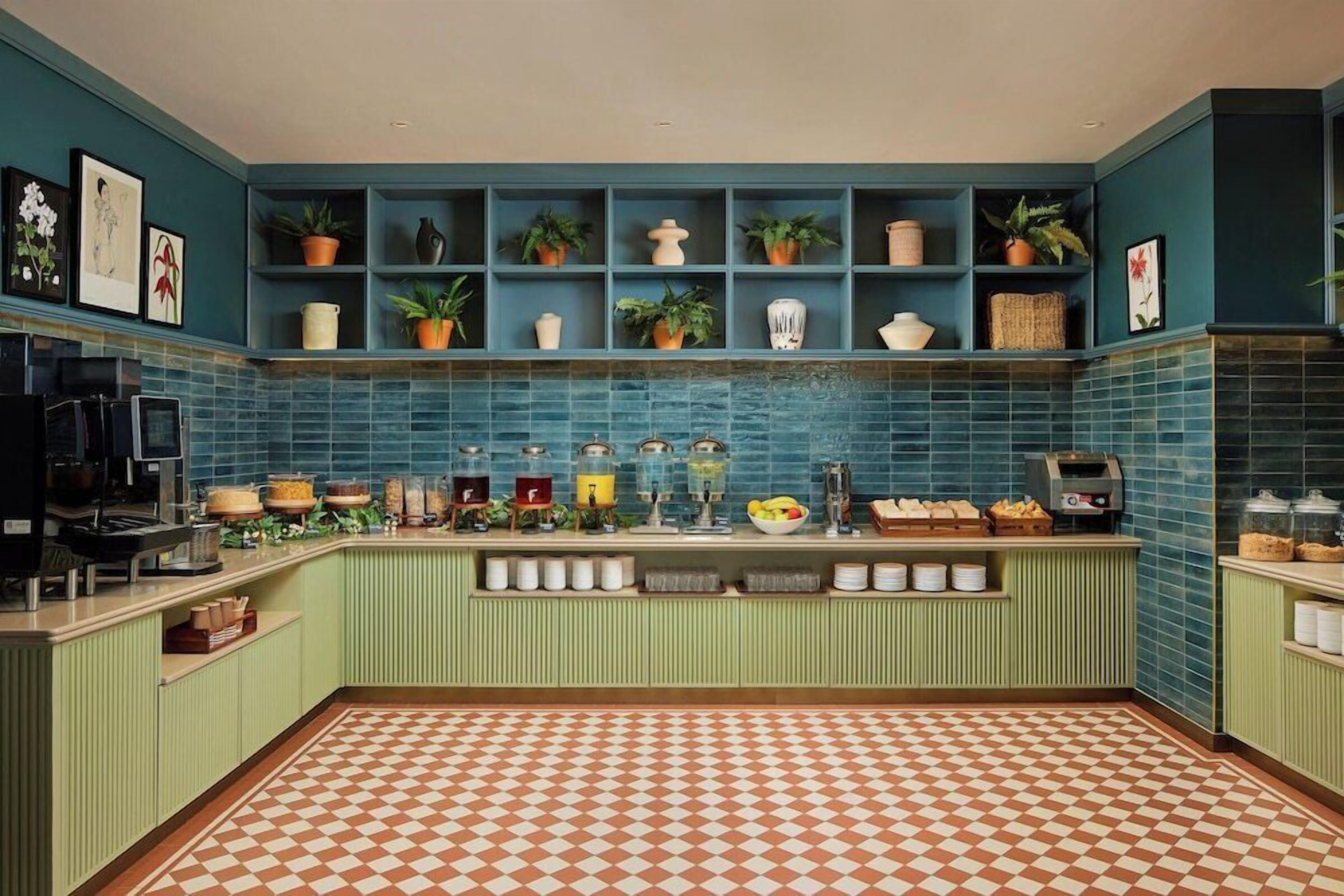 تناول الطعام