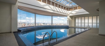 Capital Emerald Line 1 bed by YourHost