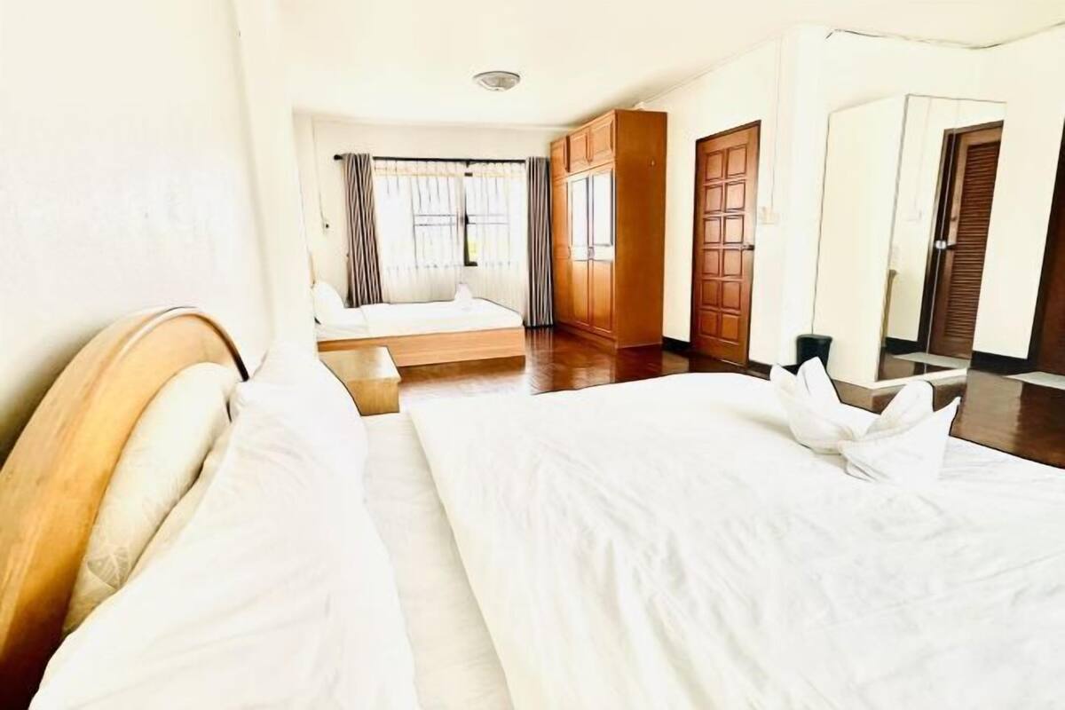Blackout drapes, iron/ironing board, WiFi (free), bed sheets