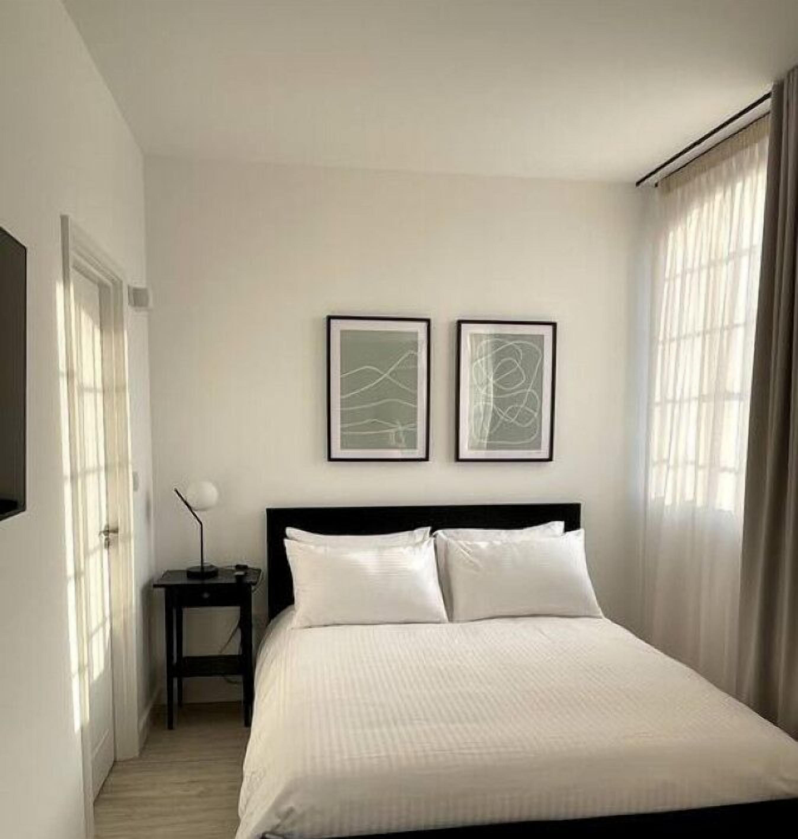 2 多间卧室、熨斗/熨衣板、免费 WiFi、床单