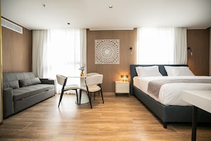 Junior Suite | Iron/ironing board, free WiFi, bed sheets - Herzl Boutique (Beersheba)