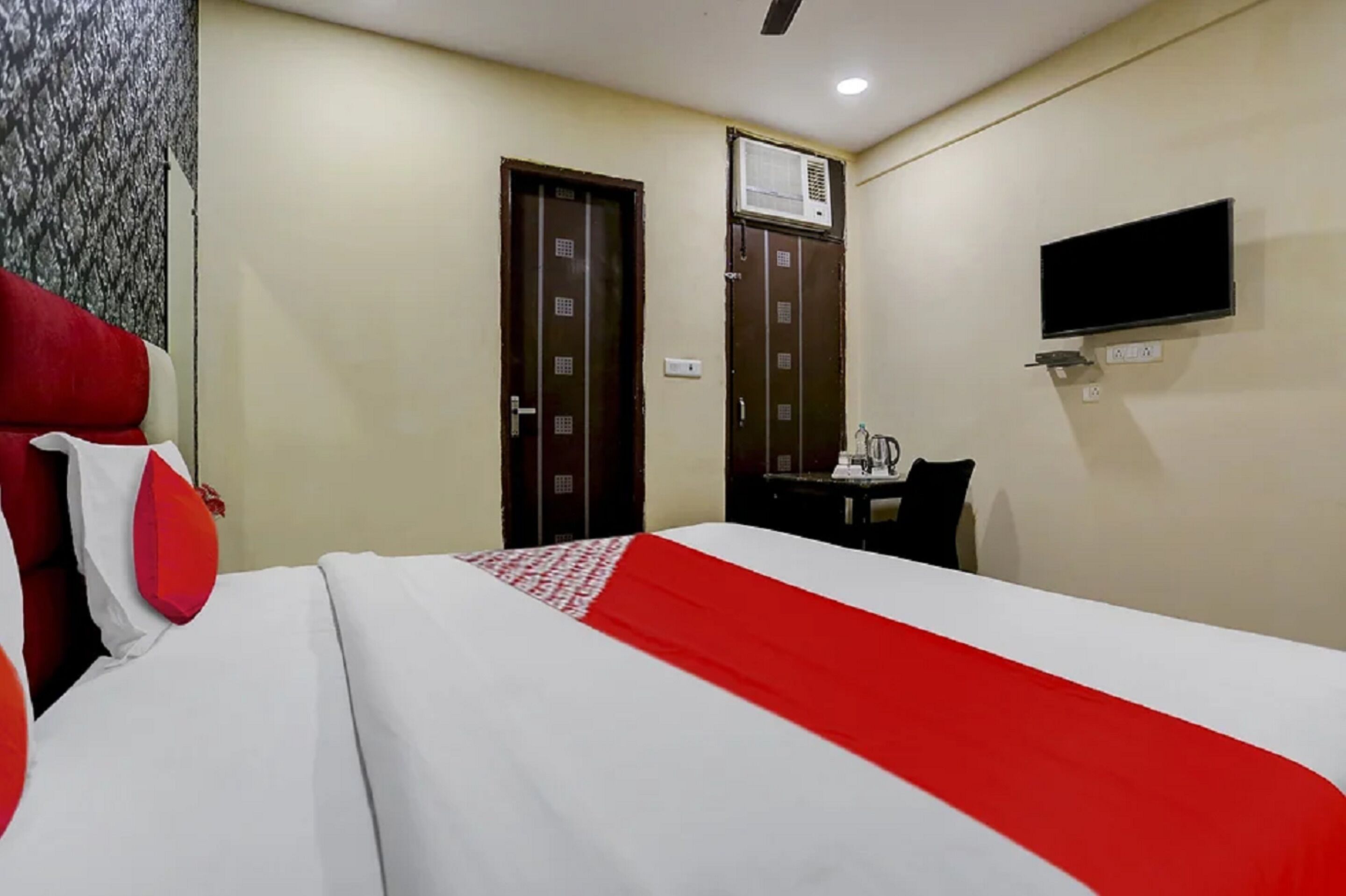 Photo - OYO 83096 Hotel Orchid Inn