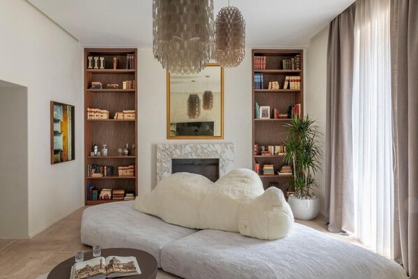2 bedrooms, Internet
