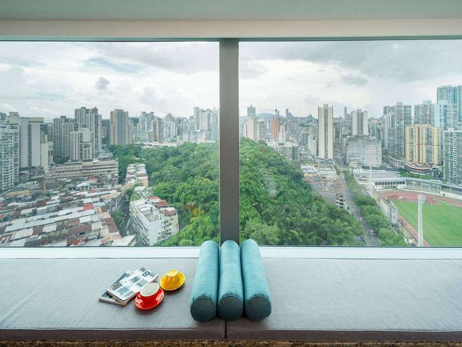 Blackout drapes, iron/ironing board, free WiFi, bed sheets