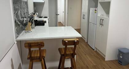 Spacious 4 bedroom House in Manukau