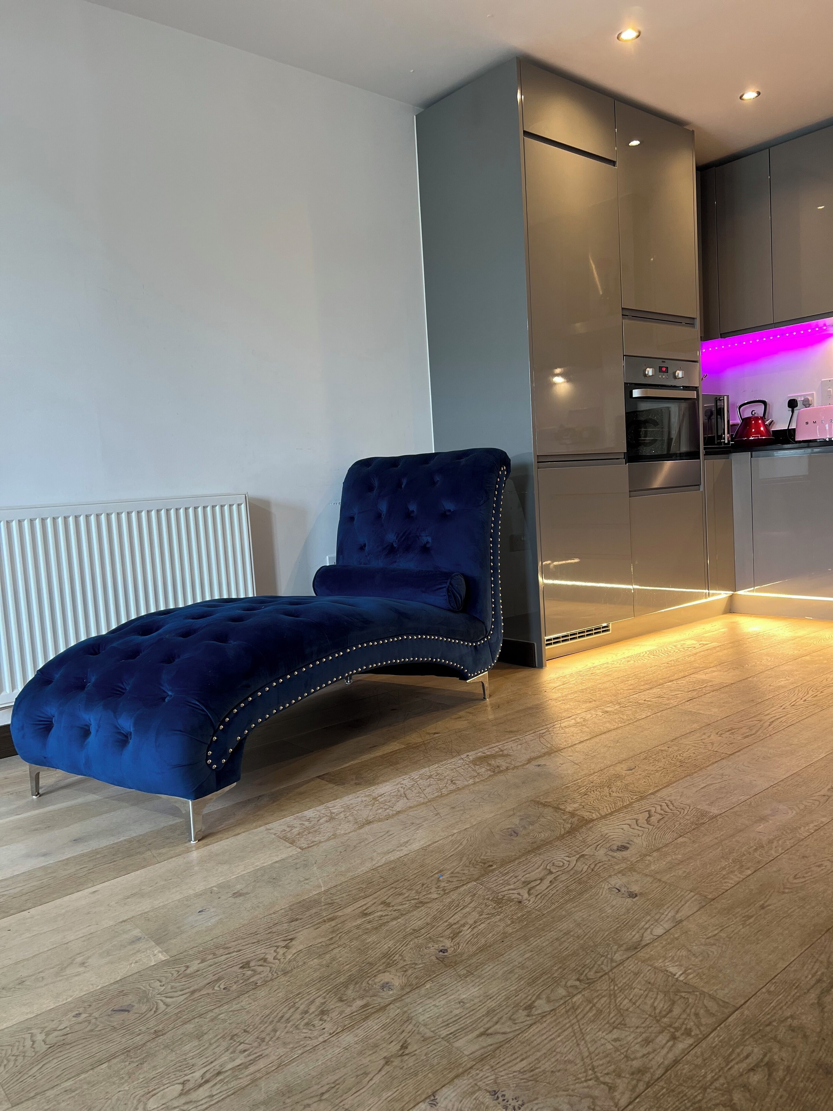 Apartment, 1 Queen Bed | Interior