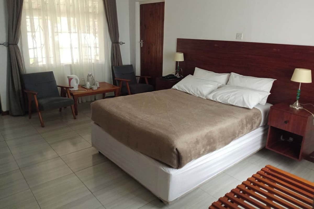 Economy Triple Room | Free WiFi
