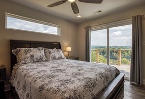 3 soverom, strykejern/-brett, wi-fi (inkludert) og sengetøy