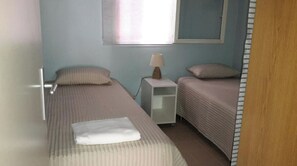 2 bedrooms