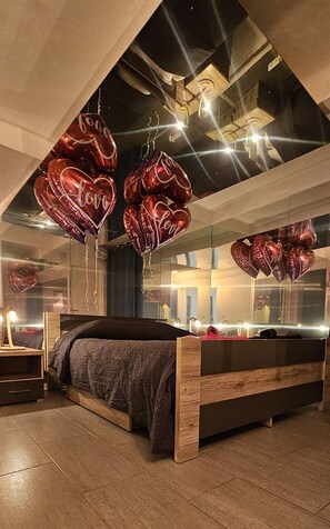 1 chambre, Wi-Fi gratuit, draps fournis