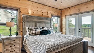 4 Schlafzimmer, Bügeleisen/Bügelbrett, Reisekinderbett, kostenloses WLAN