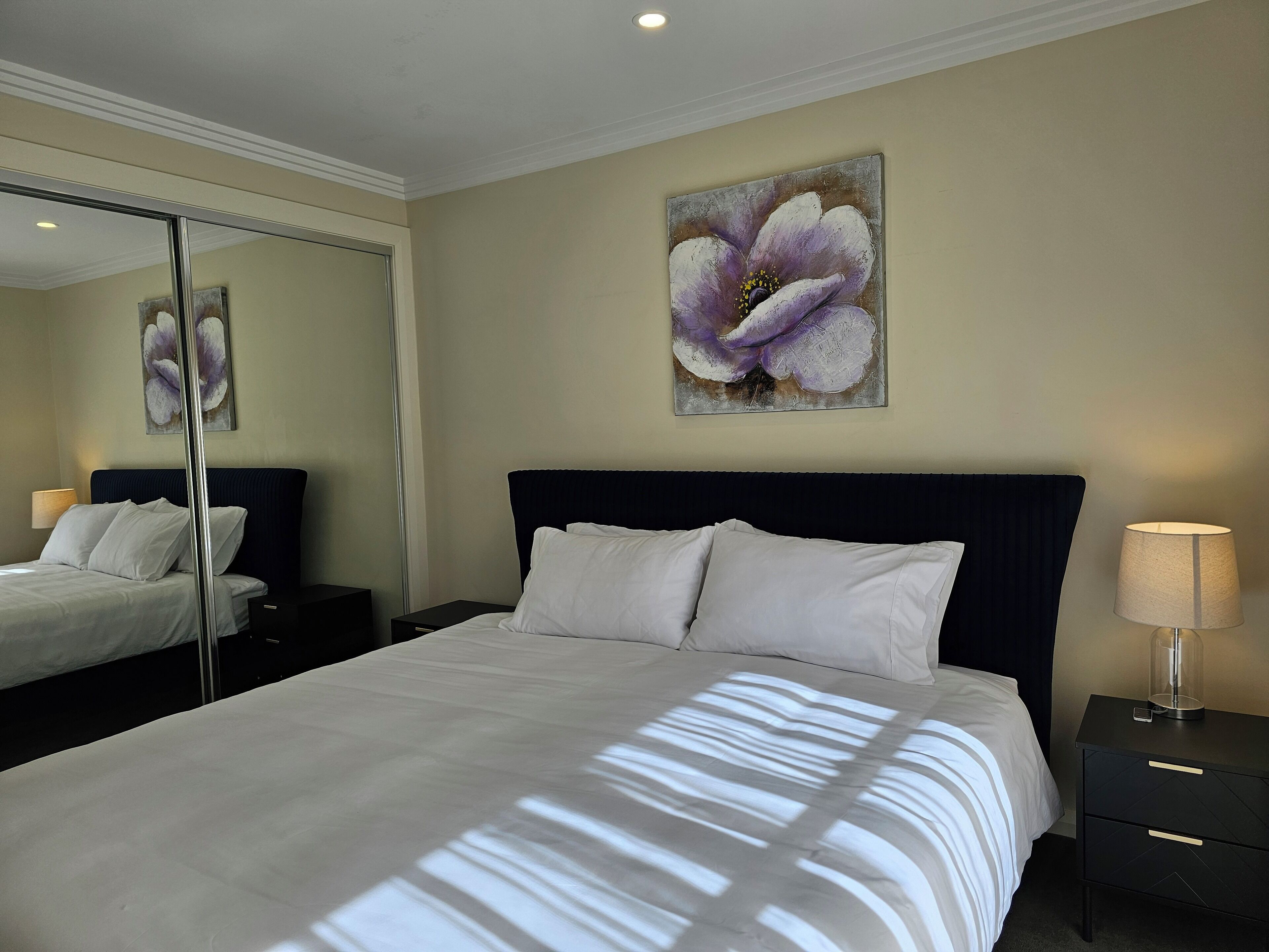 2 chambres, fer et planche à repasser, Wi-Fi gratuit, draps fournis