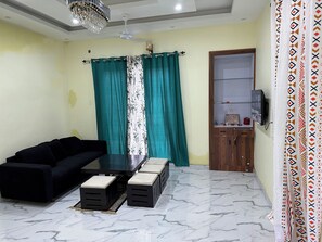 Interior - Spacious Villa in Dehradun (Danda Khudanewala)