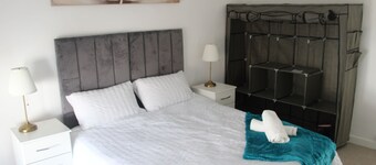 Remarkable 2-bed Cottage House in Sutton Coldfield