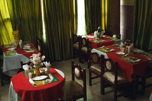 Restaurant - Biggie Hotel and Suites  (Lagos)