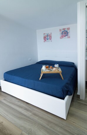 2 bedrooms