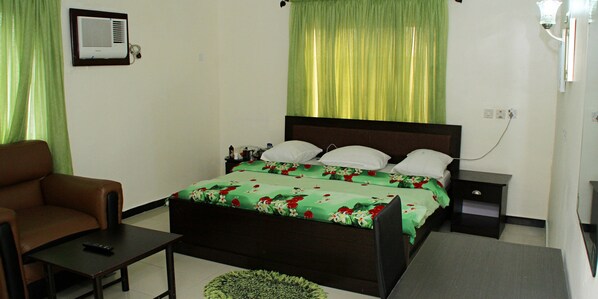 Classic-huone | 1 makuuhuone, työpöytä, kannettavalle tietokoneelle sopiva työtila