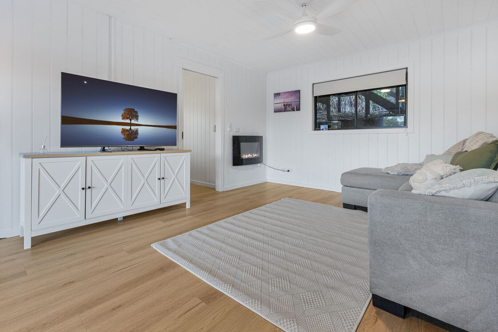 Robin Wood: The Tranquility Of A Retreat And Excitement Of Nearby Attractions - Lakes Entrance