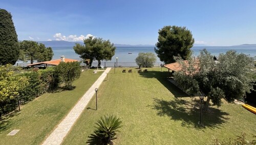 Apartment Elina Livanates