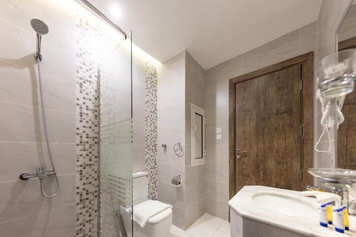 Kamar mandi | Sandal