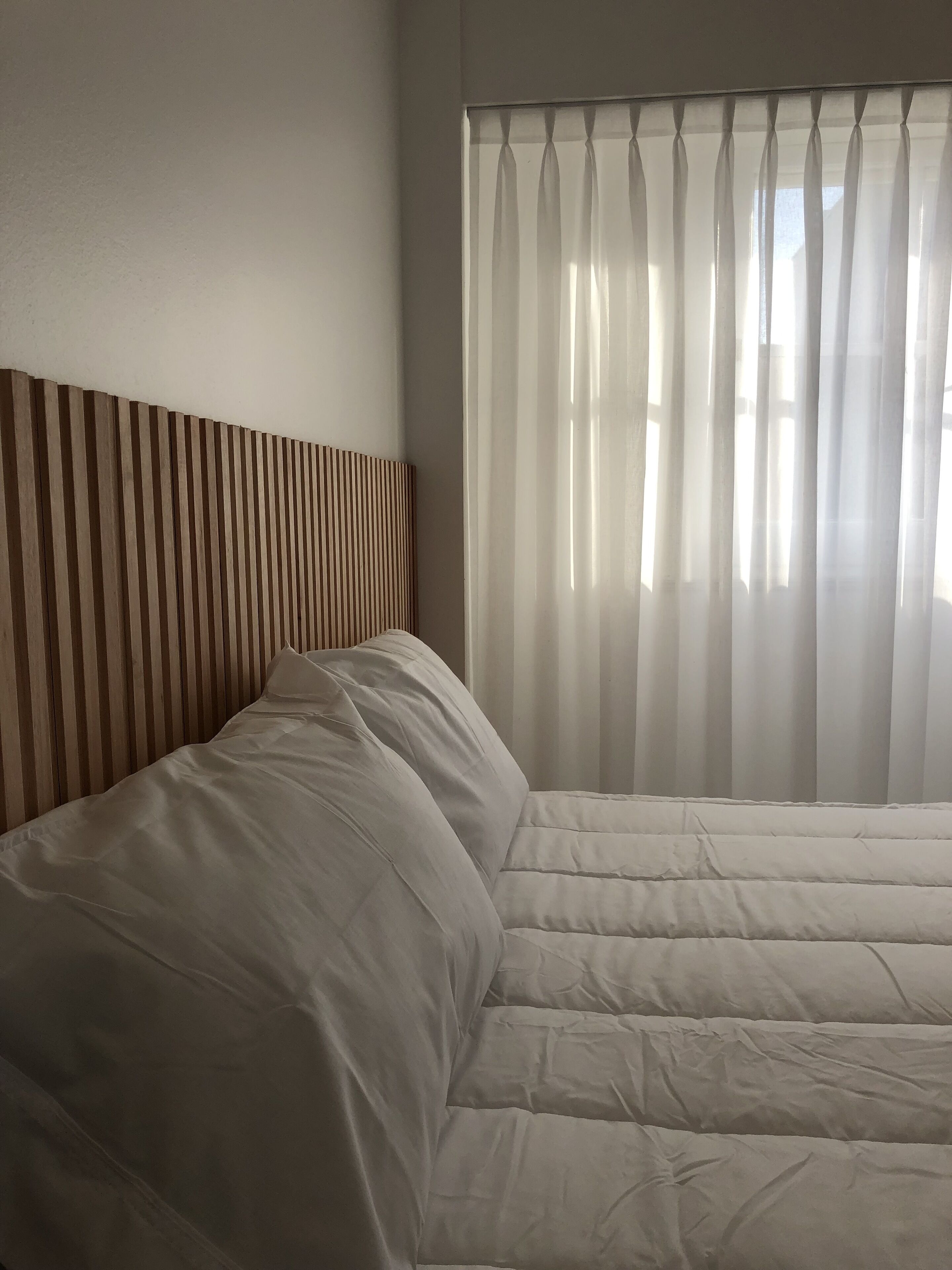 1 chambre, bureau, Wi-Fi gratuit, draps fournis