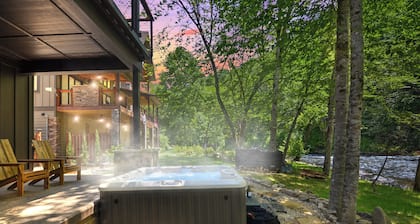 Stay on the Nantahala River - luxury home in Bryson city NC.