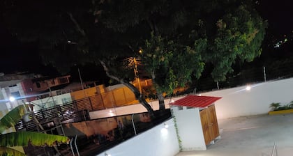 Vacacional exclusive house for family group and friends,5 min from the Beach