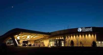 Lewis River Urban Cowboy-2 Miles To Ilani Casino