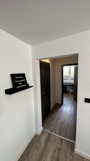 Interior - B&W Apartments - DG Wohnung (Morschen)