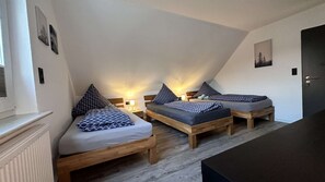 3 bedrooms, desk, WiFi - B&W Apartments - DG Wohnung (Morschen)