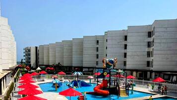 Chalet, 1 Bedroom, Accessible, Smoking | Pool | Outdoor pool