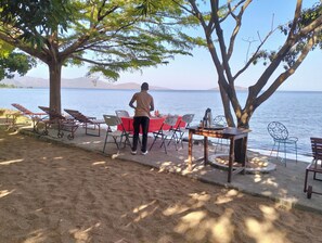 Restaurant - Bimoss Beach Resort & Campsite (Mbita)