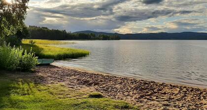 Ferienhaus mit Seeblick, Blockhaussauna und Jacuzzi