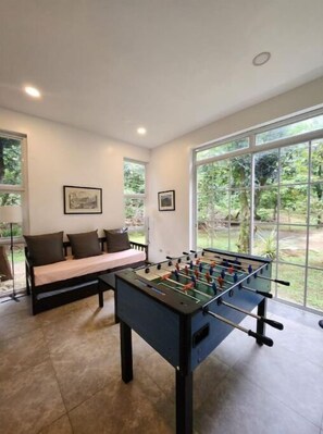 Spielezimmer