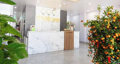 Sonne Hotel