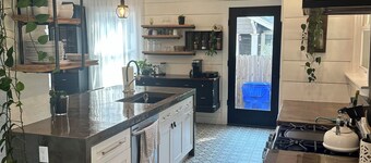 Remodeled home, close to Magnolia, Cameron Park, downtown Waco/Baylor University