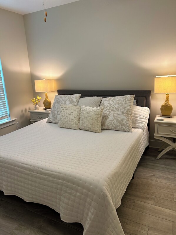 3 bedrooms, iron/ironing board, travel crib, free WiFi