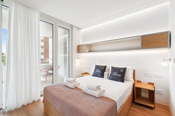 1 間臥室、獨特裝潢、布置獨特、書桌