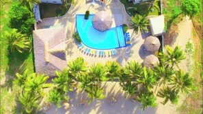Pool - Franco Cielo (Cabarete)