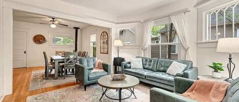 TV, fireplace, offices