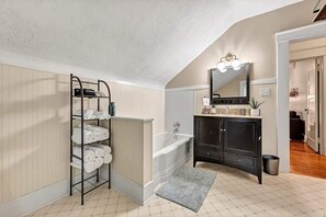 Douche, sèche-cheveux