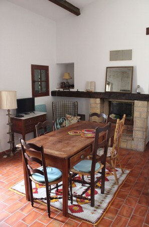 Dining - Maison indépendante 221 (Mollans-sur-Ouvèze)